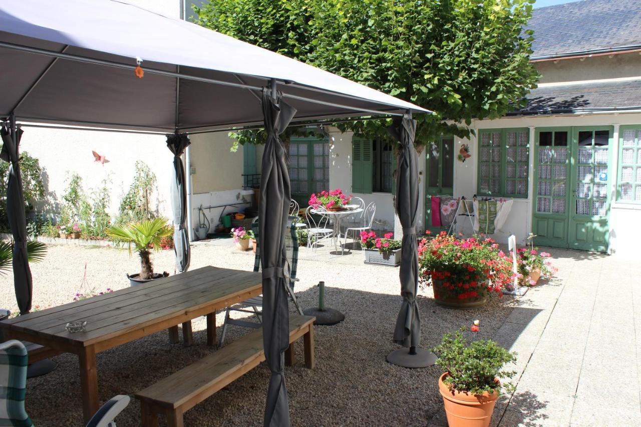 Quelques Fleurs Aparthotel La Roche-Posay Eksteriør bilde