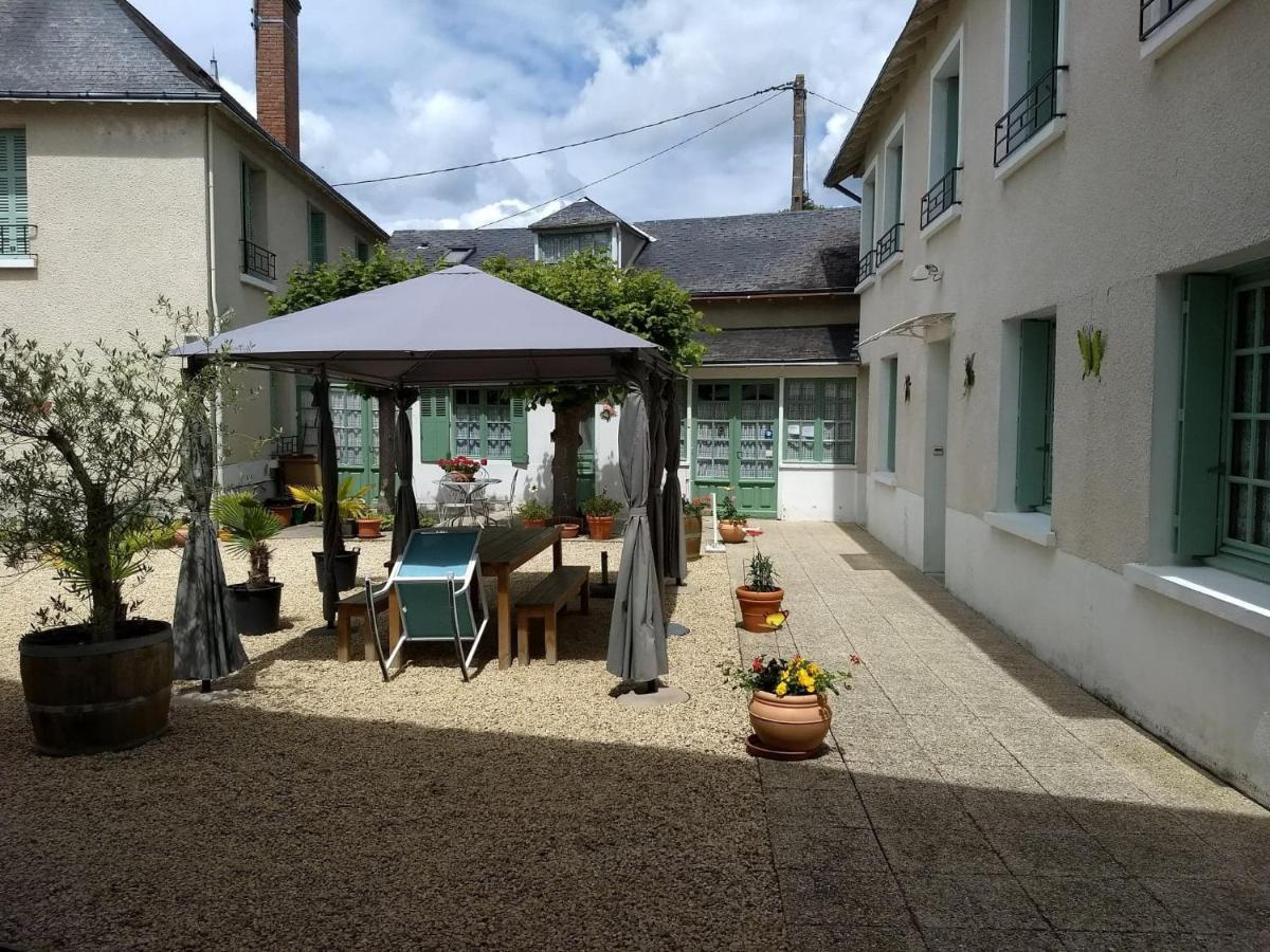 Quelques Fleurs Aparthotel La Roche-Posay Eksteriør bilde