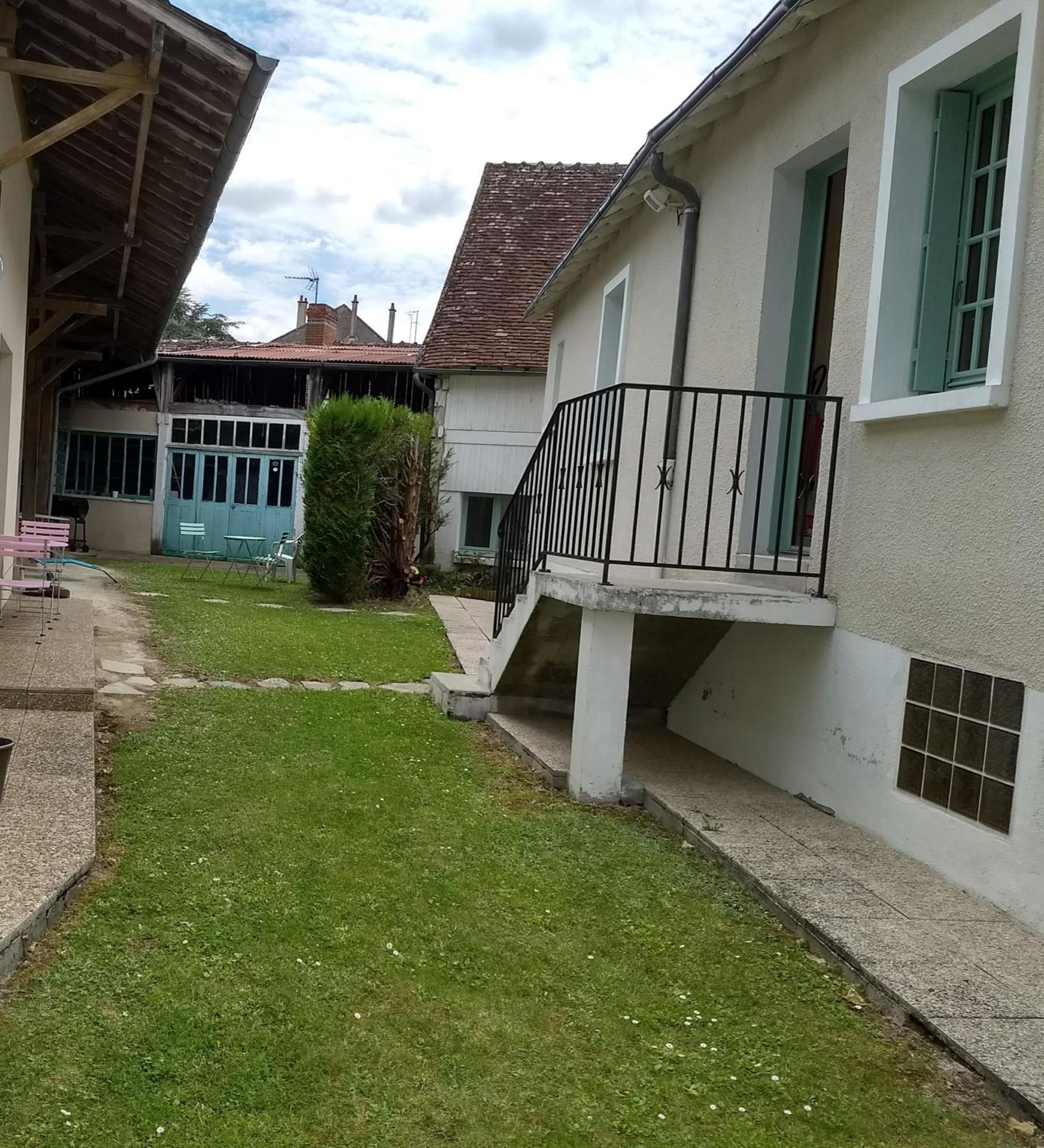 Quelques Fleurs Aparthotel La Roche-Posay Eksteriør bilde